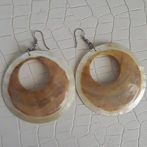Shell earrings